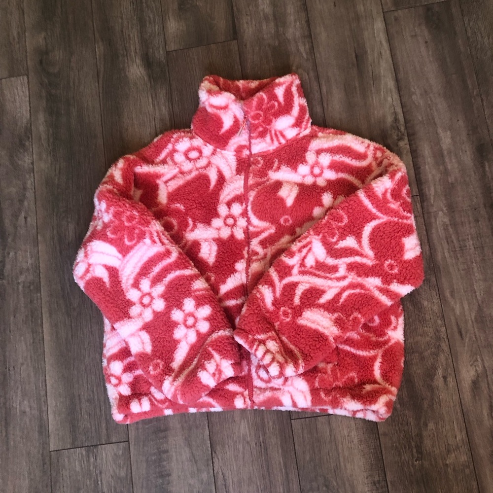 American Eagle Outfitters Pink and Red Fleece Jacket